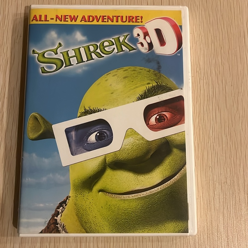 Shrek DVDs - Picture 10 of 13